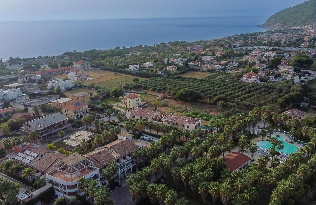 Prince Franklyn Hotel-1